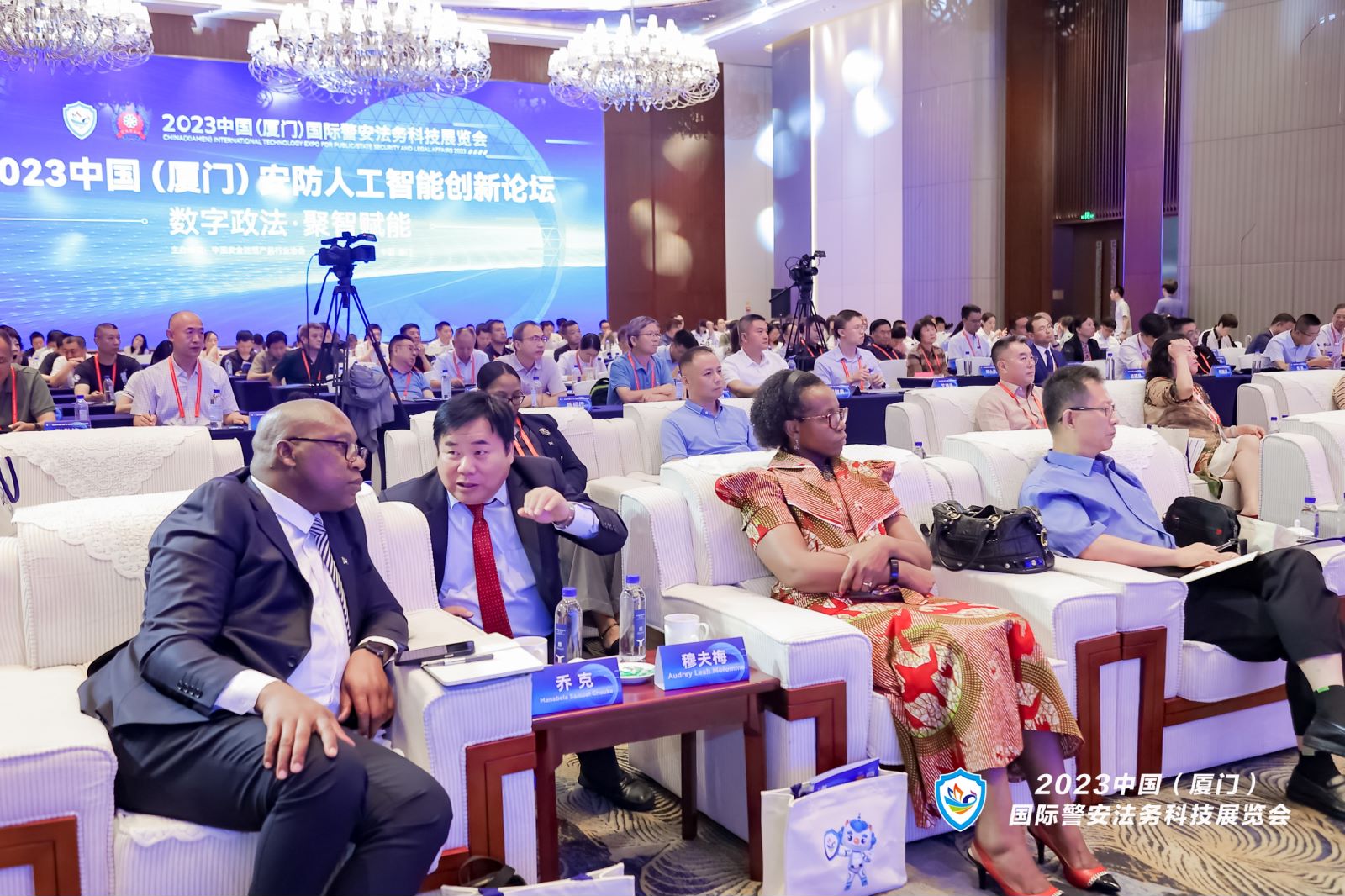 十三国际官网-追求康健,你我一起生长